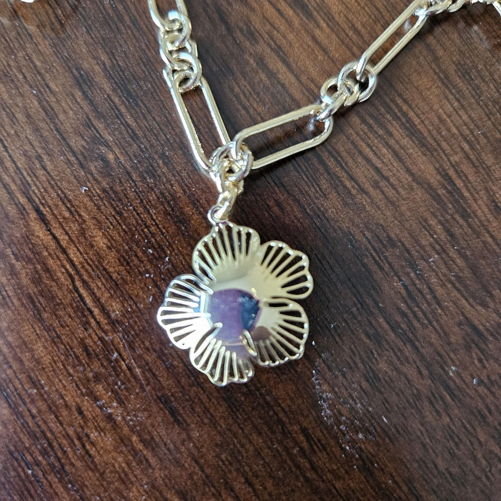 J.Crew floral pearl statement necklace, gold - Picture 6 of 6